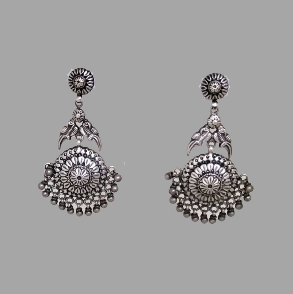 https://www.jewelnidhi.com/img/1610007951AQ EARING 0040.jpeg